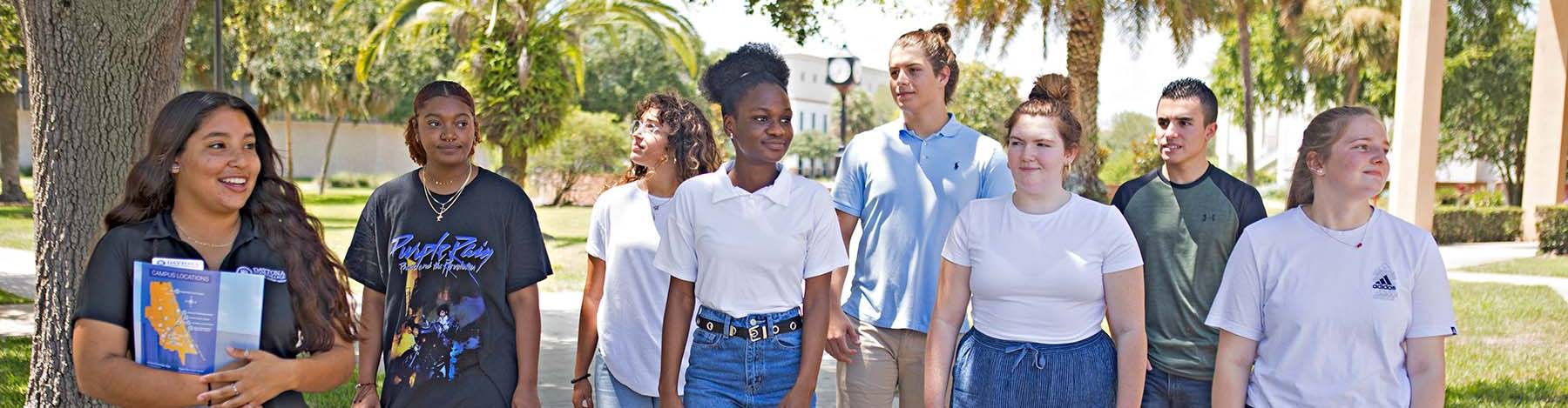 Daytona State College Ambassador giving a tour to prospective students.